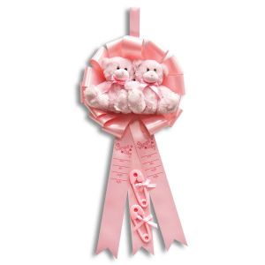 Let everyone know the twins are here with this wonderful announcement ribbon with two pink bears.